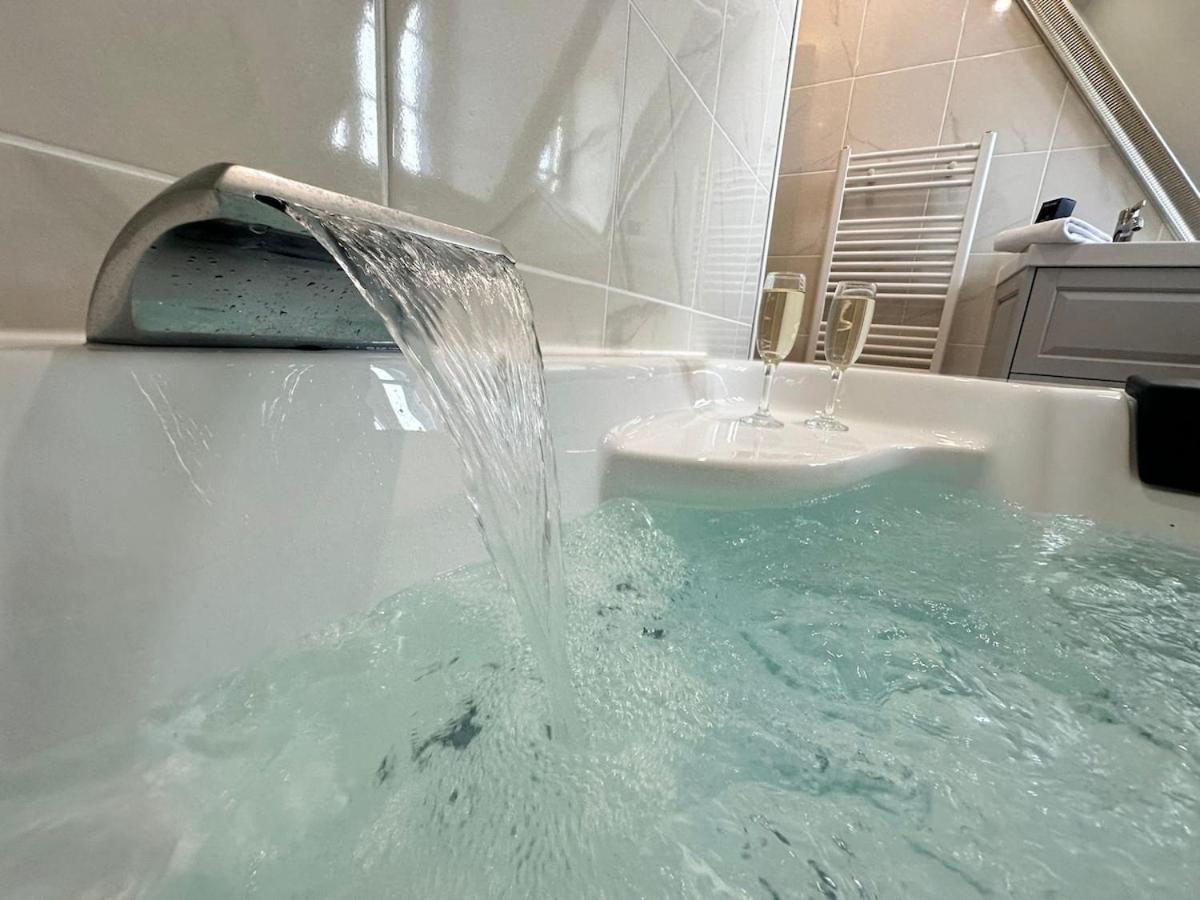 S Bayleved'Air Duplex Vue Chateau, Balneo Et Sauna Sedan Eksteriør bilde